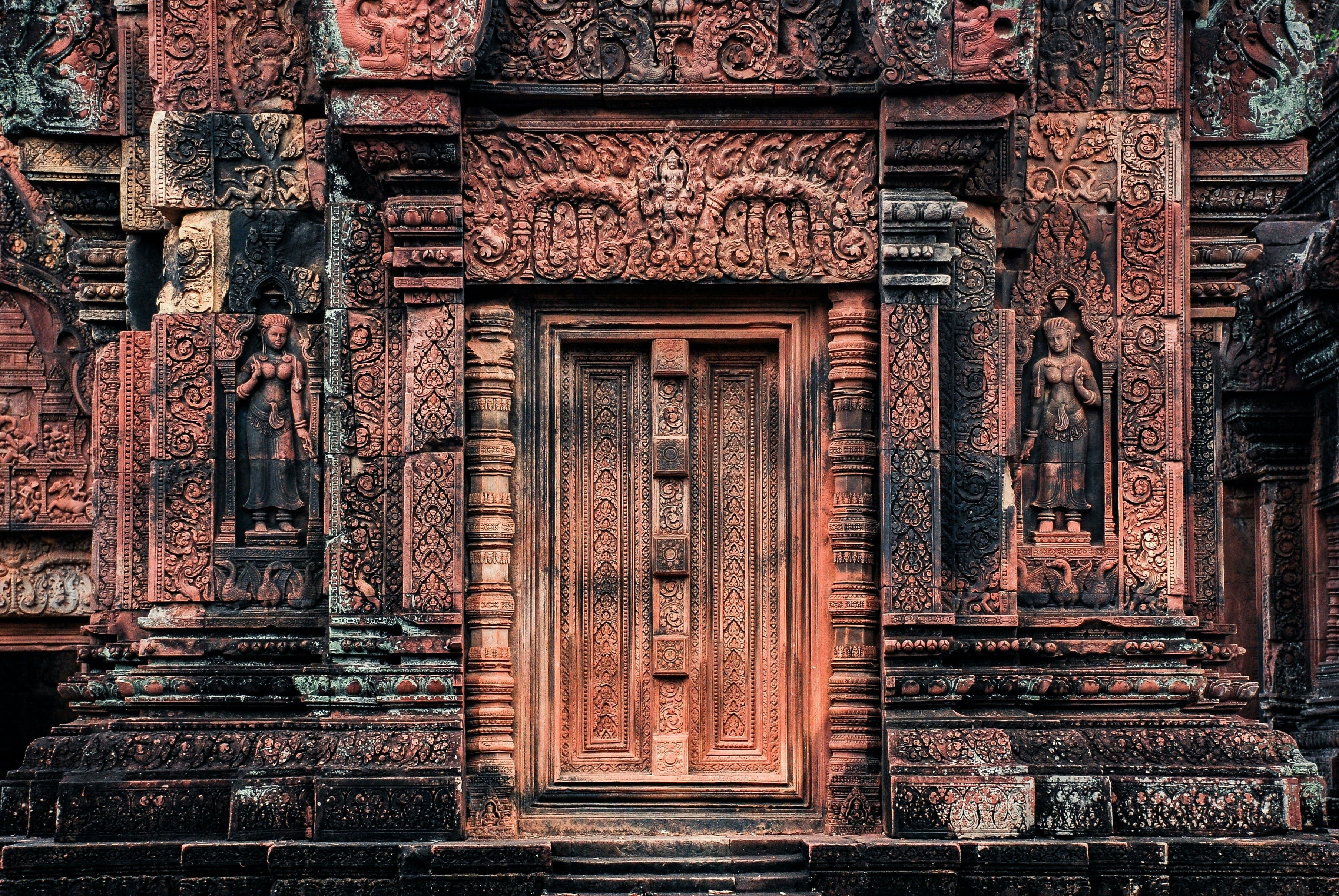eSIM Banteay Srei