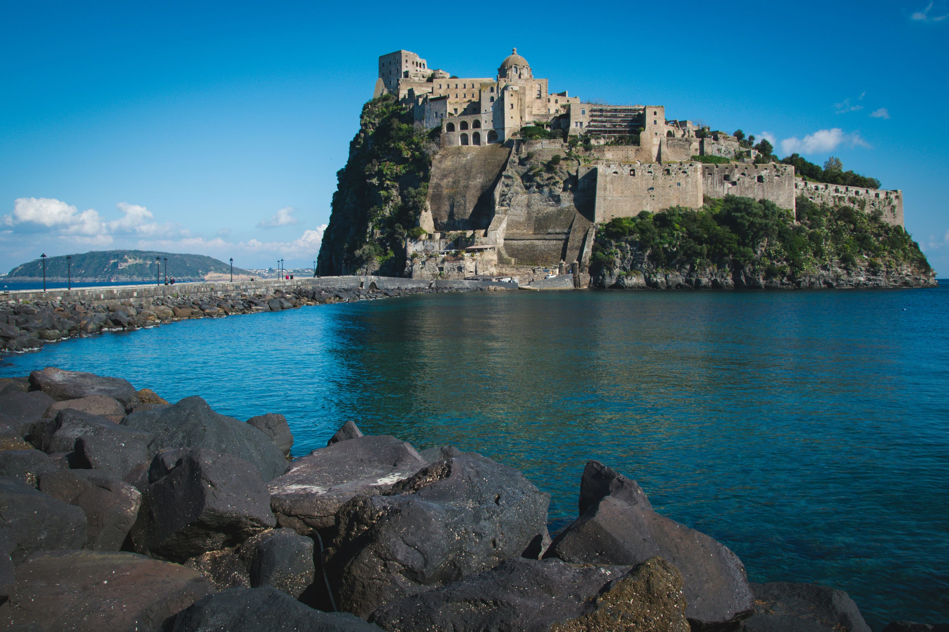 eSIM Ischia