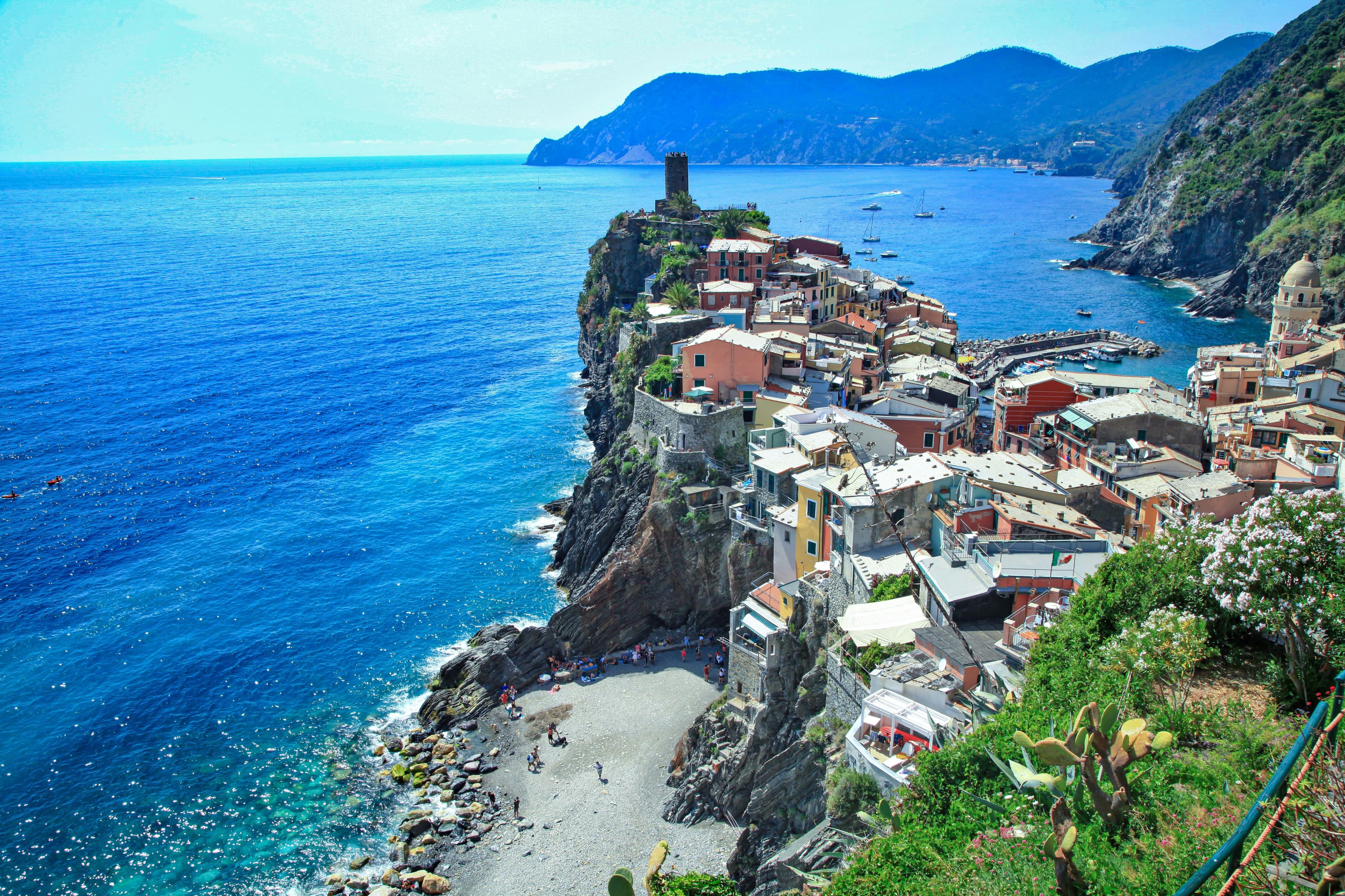 eSIM Italian Riviera