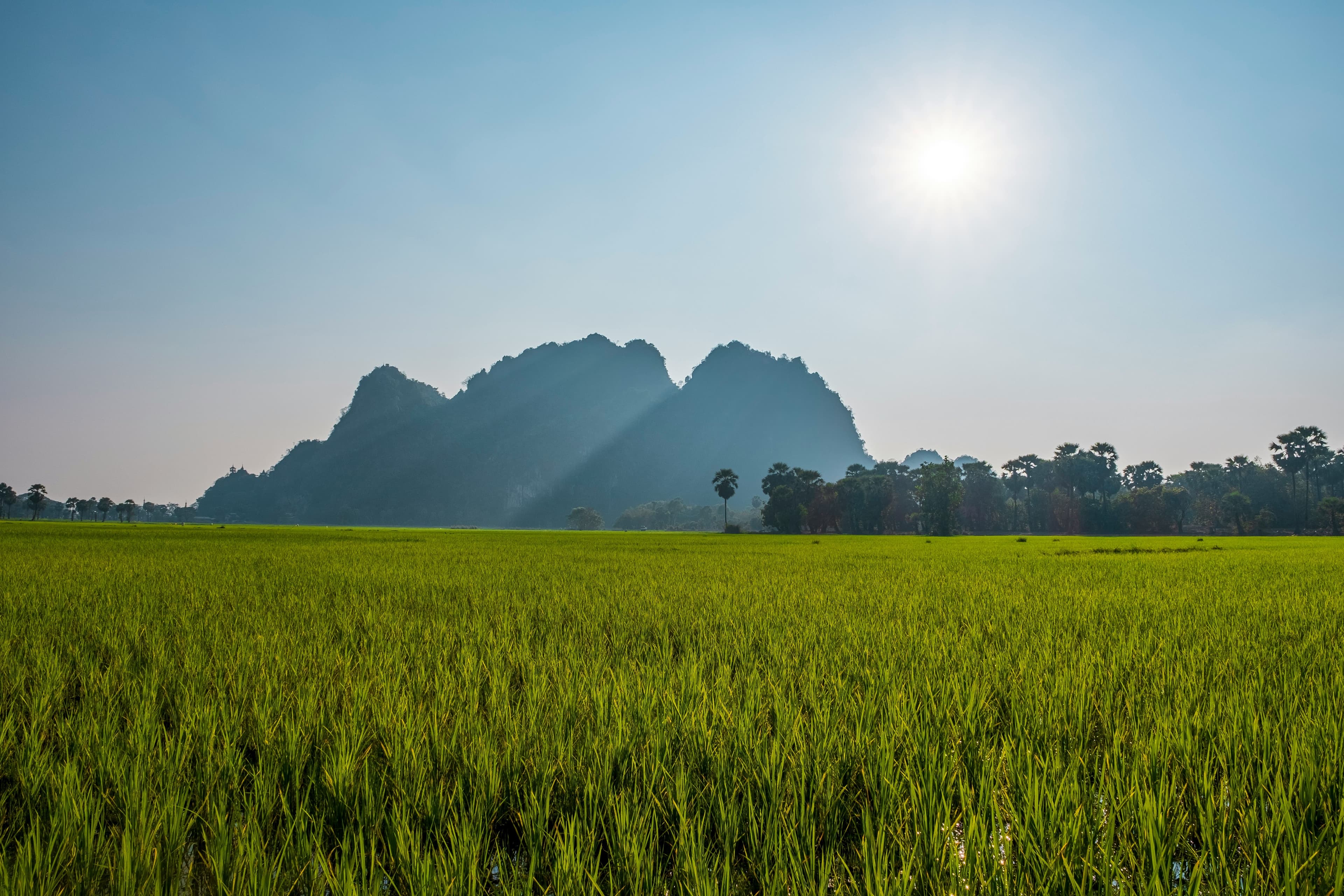 eSIM Hpa-An